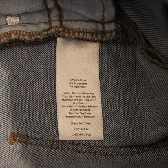 Talbots Women's Denim Shorts Size 8P Casual Summer Stretch Jean Short - Picture 5 of 5